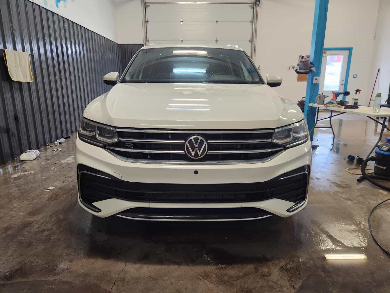 Image 2 Volkswagen Tiguan Highline R-Line 2023