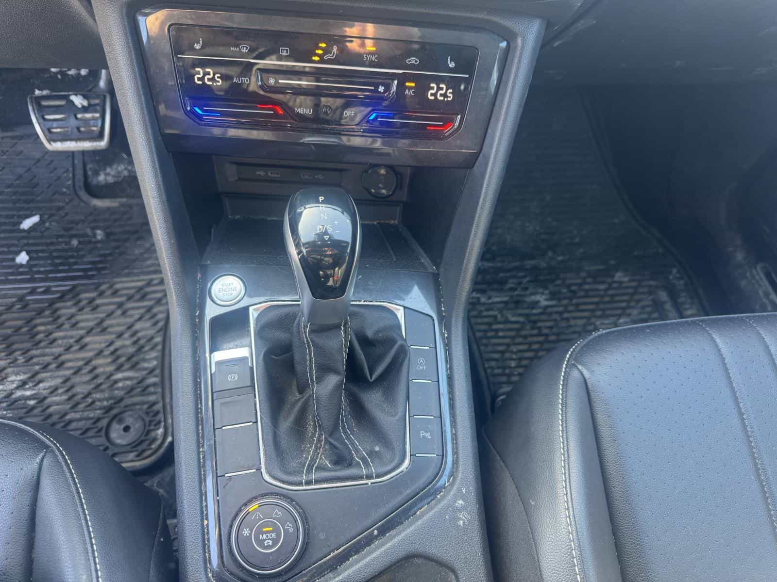 Image 10 Volkswagen Tiguan Comfortline R-L Blk 2022