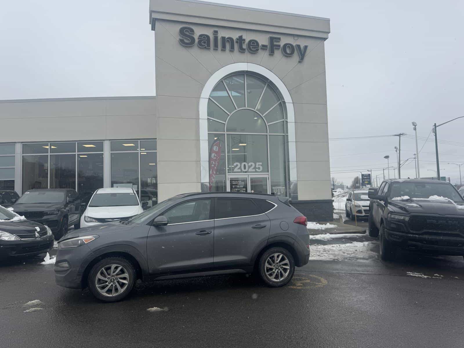 Image 2 Hyundai Tucson Luxury 2016