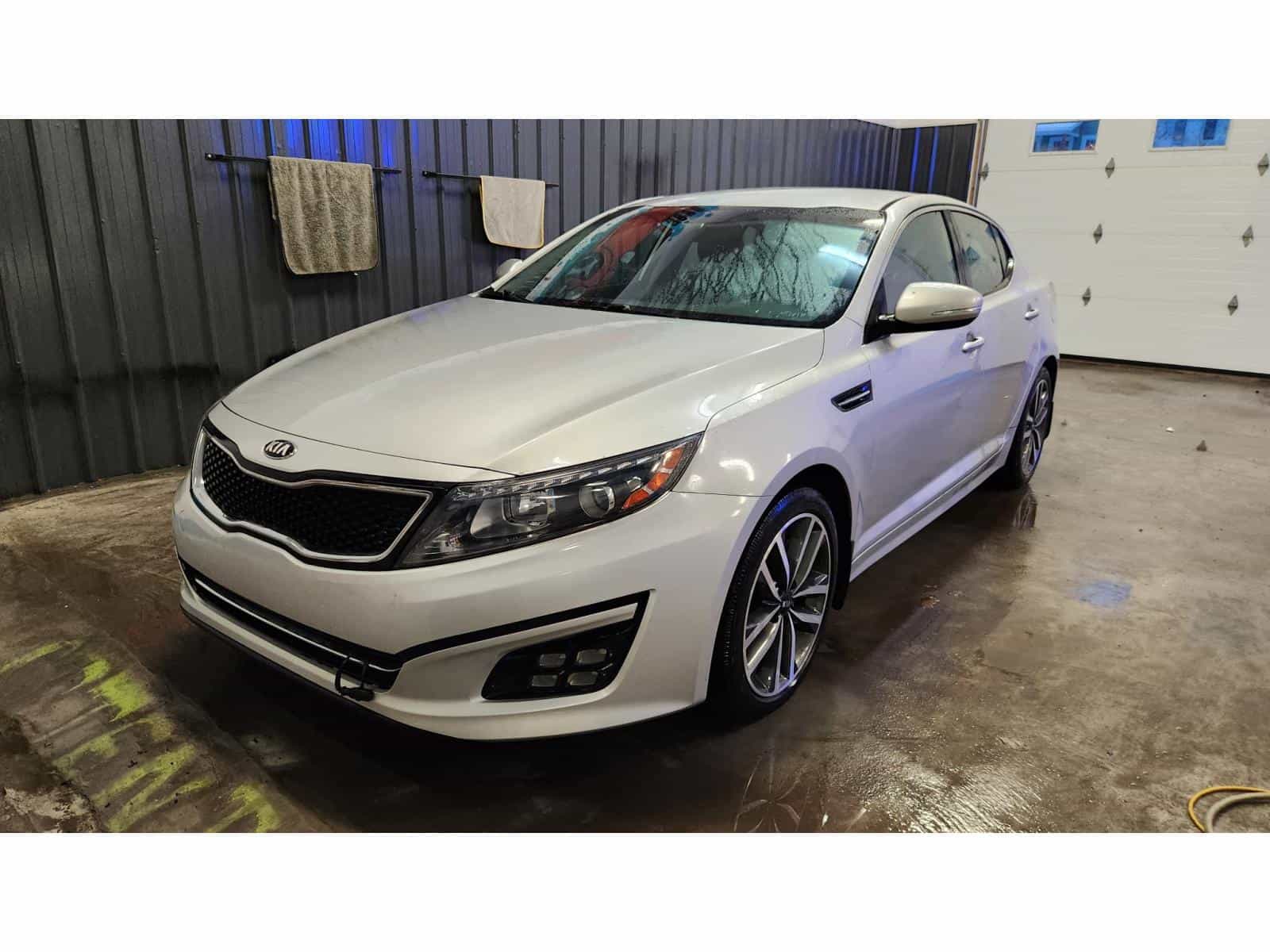 2015 Kia Optima SX - Image 1