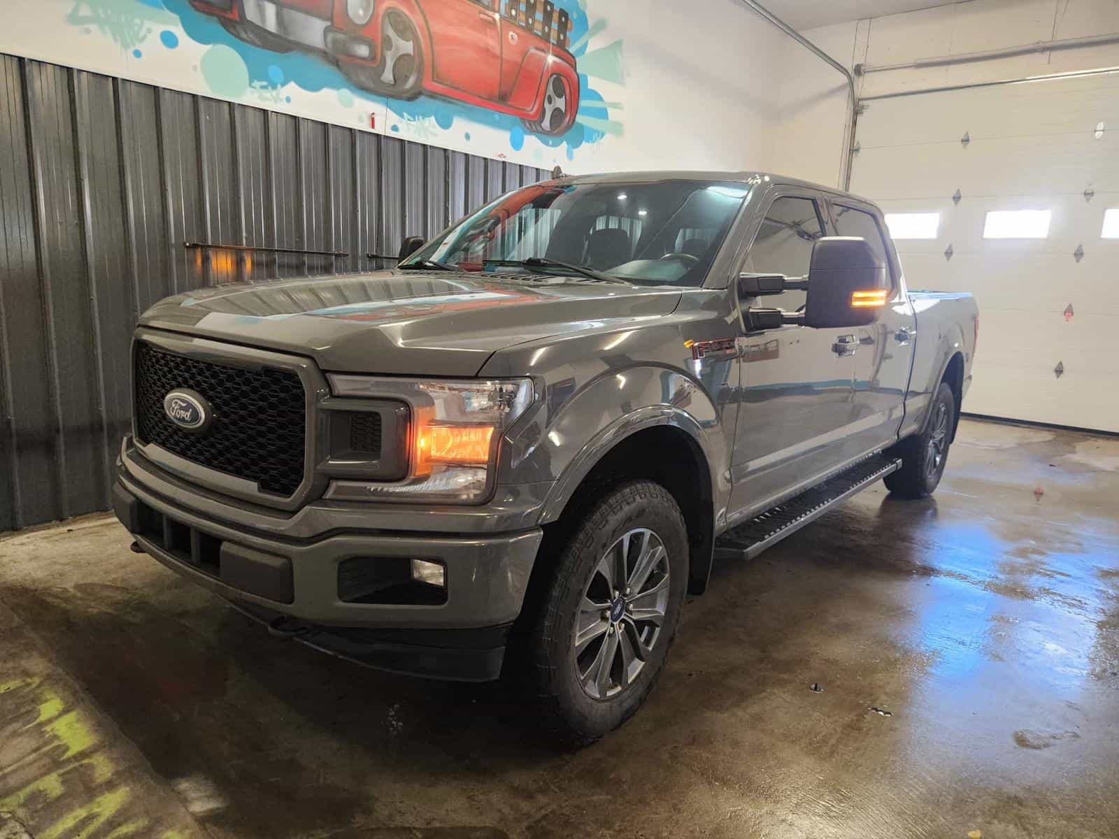 Image 1 Ford F150 XLT 2018