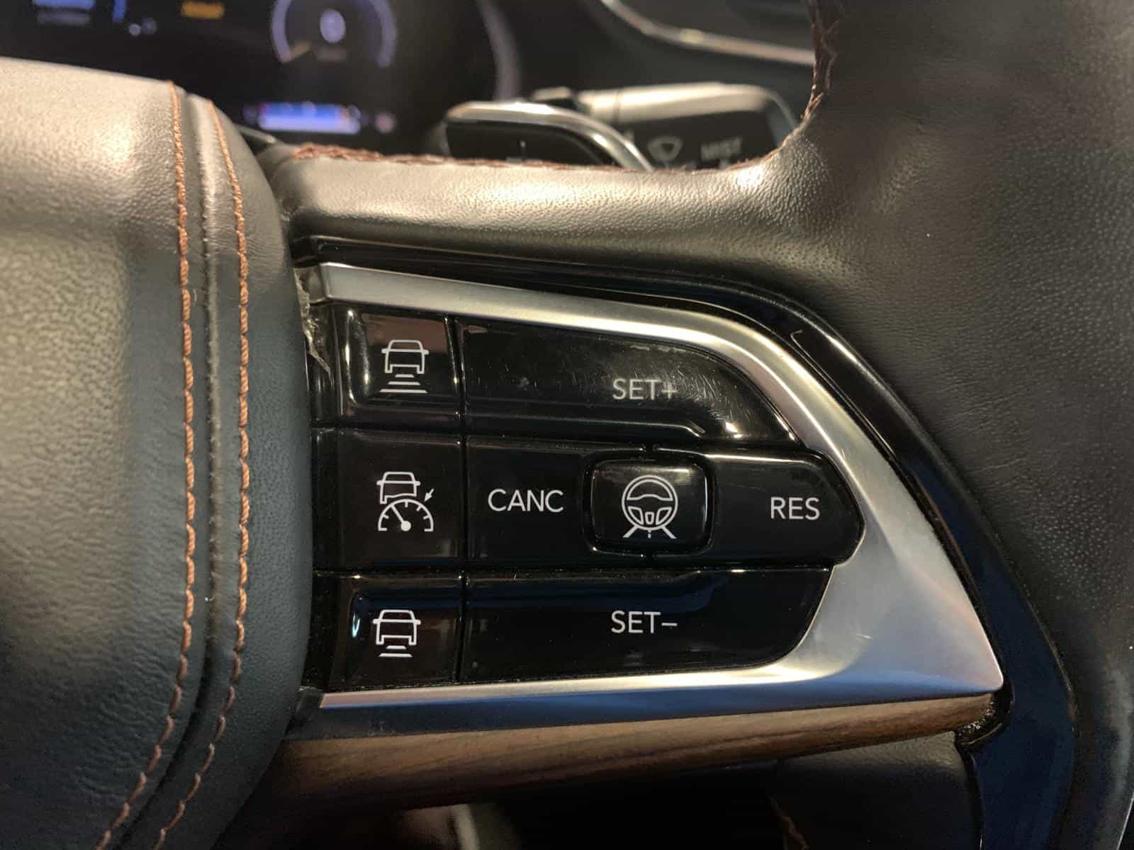 2021 Jeep Grand Cherokee L Summit Summit - Image 20