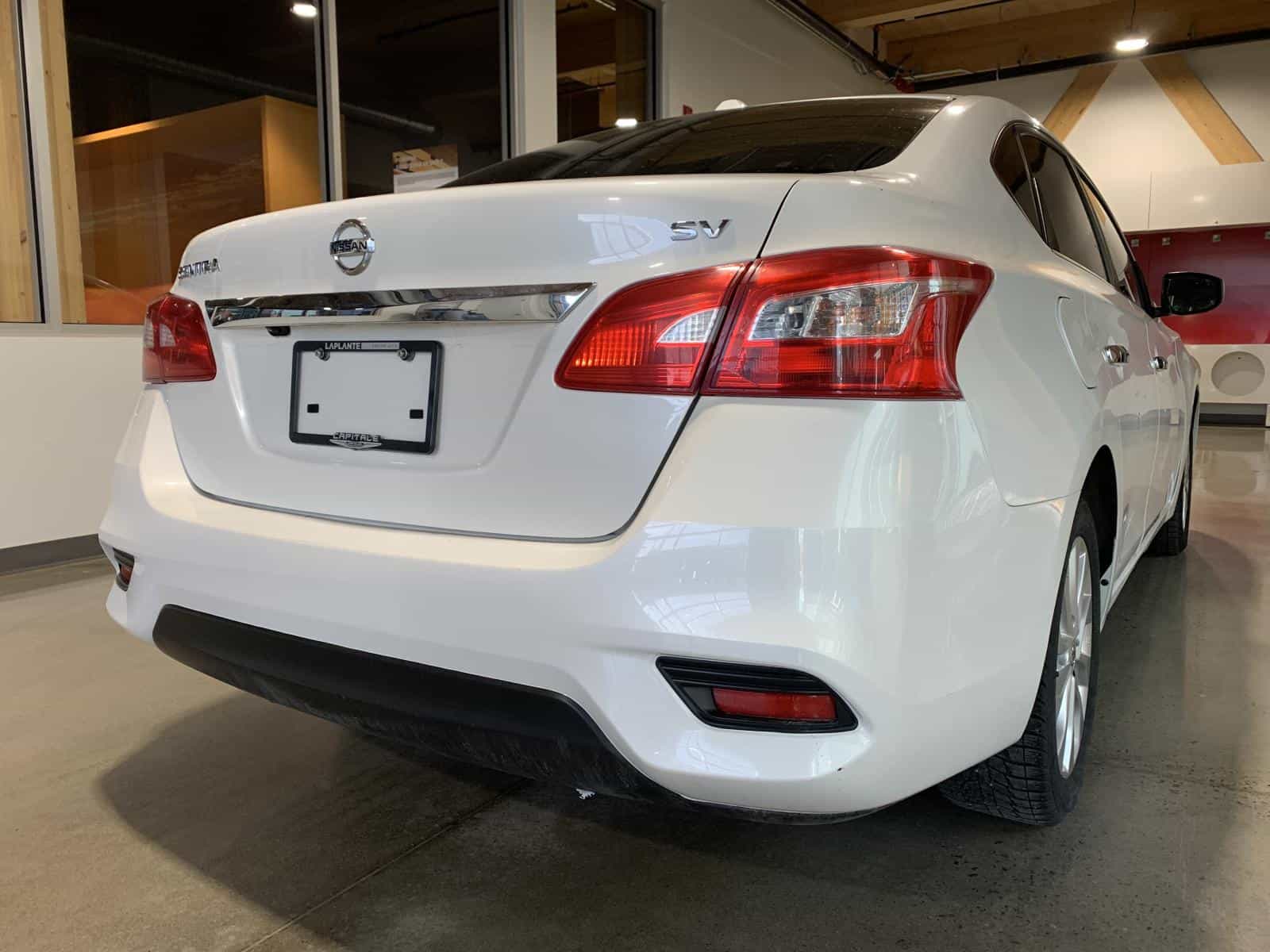 2018 Nissan SENTRA S/SV/SR/SL SV - Image 3