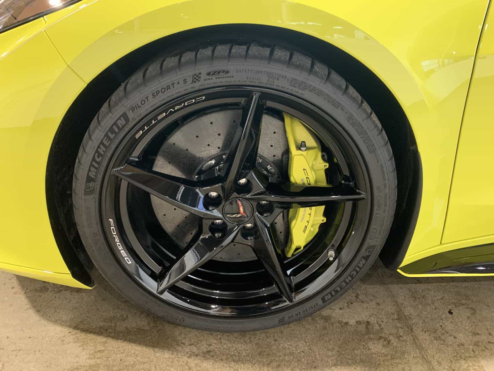 2024 Chevrolet Corvette E-Ray 1LZ - Image 8