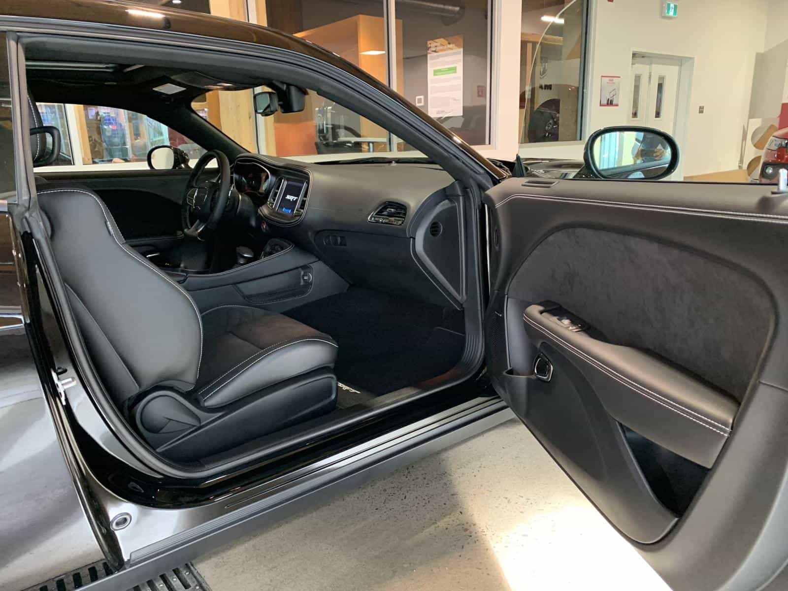 2023 Dodge Challenger SRT HELLCAT REDEYE À PROFIL ÉLARGI - Image 8