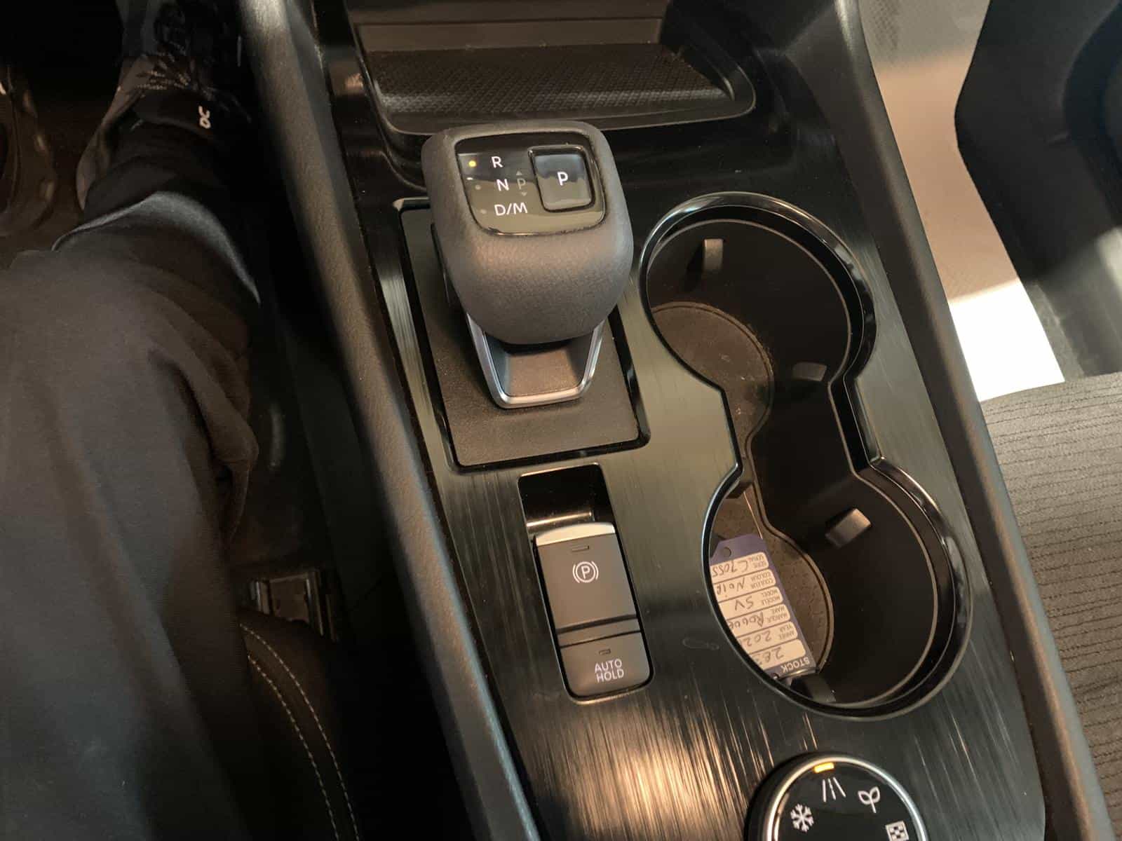 2021 Nissan Rogue SV - Image 18