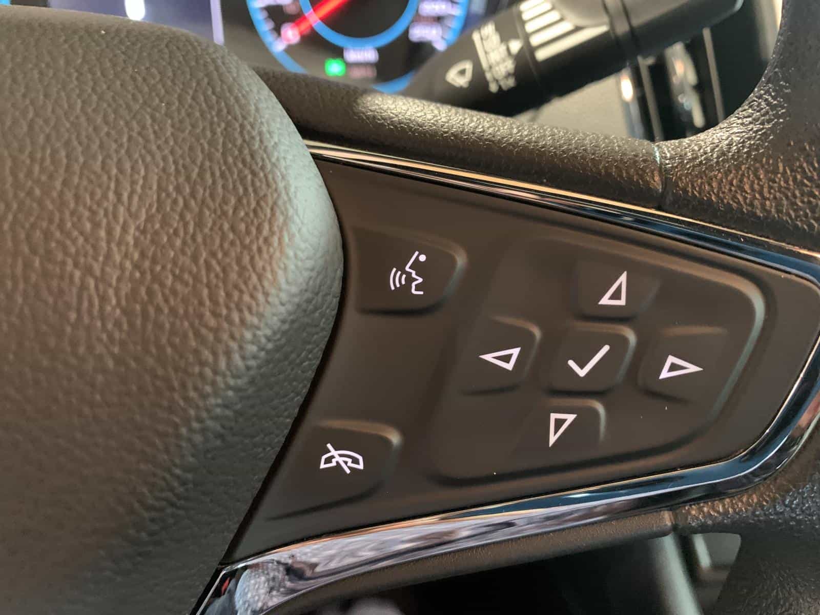 2018 Chevrolet CRUZE LT LT - Image 18