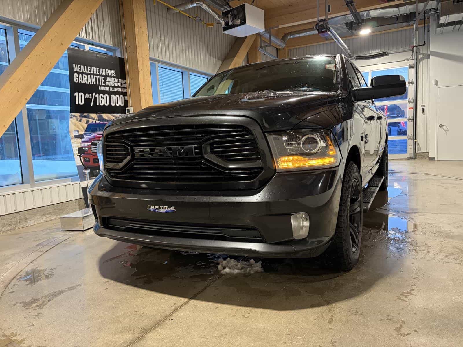 2018 RAM 1500 Sport Sport - Image 2