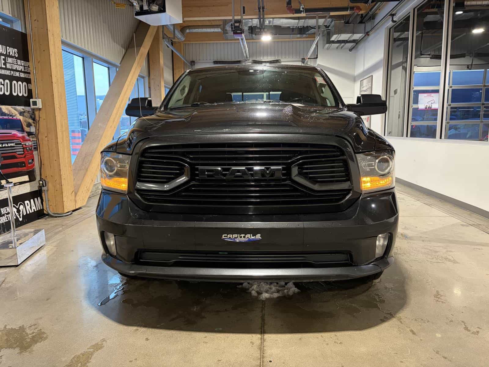 2018 RAM 1500 Sport Sport - Image 3