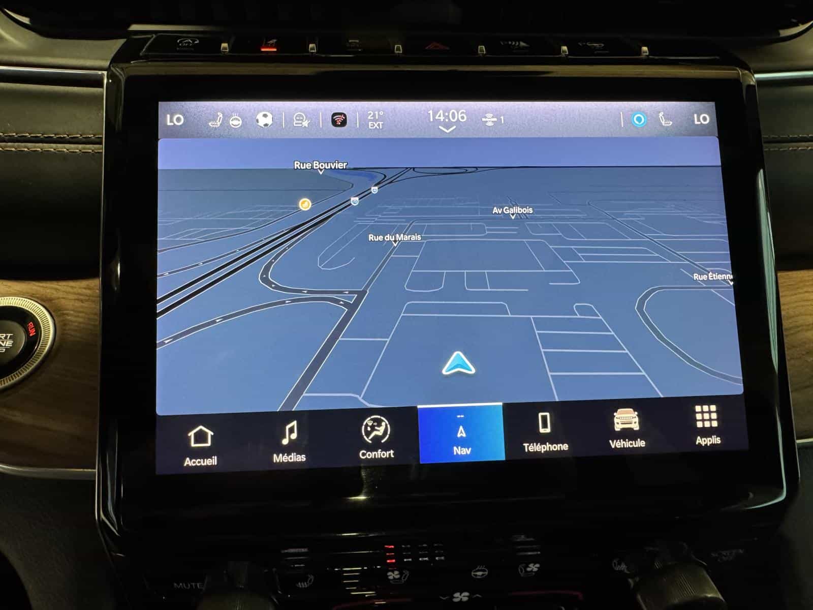 2022 Jeep Grand Cherokee L Summit - Image 17