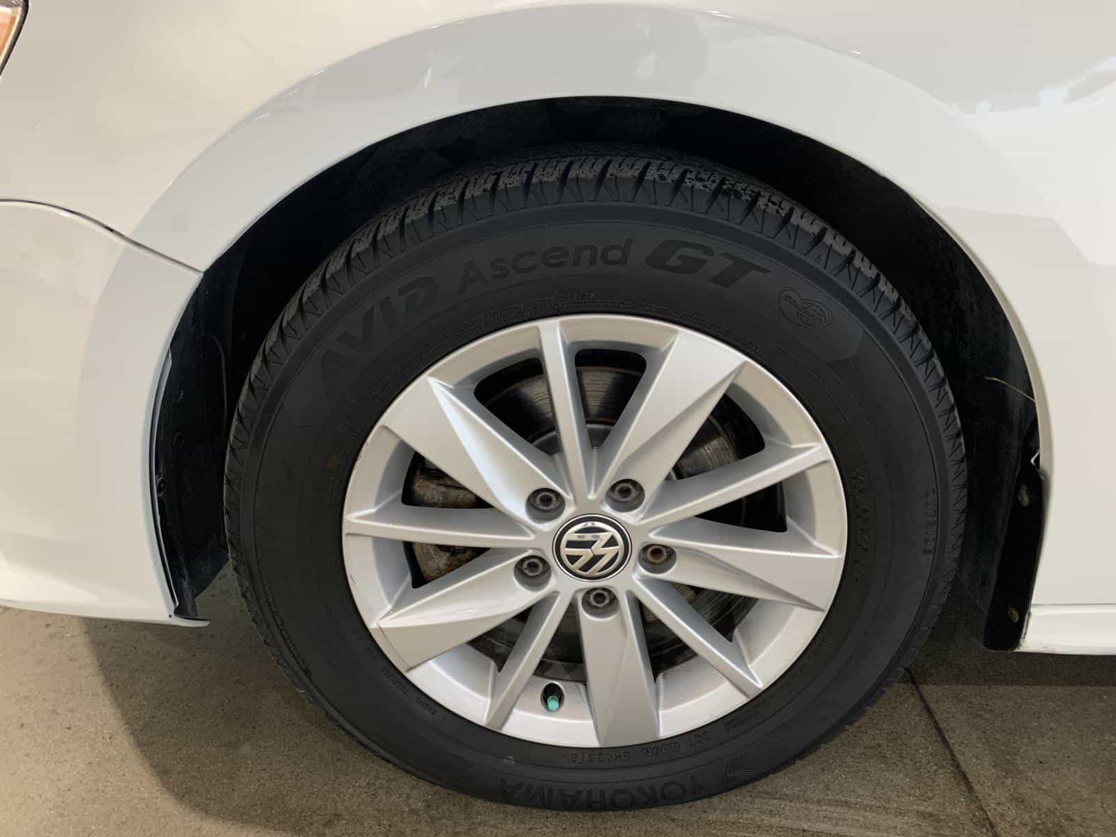 2015 Volkswagen Jetta Base/S Sedan - Image 6