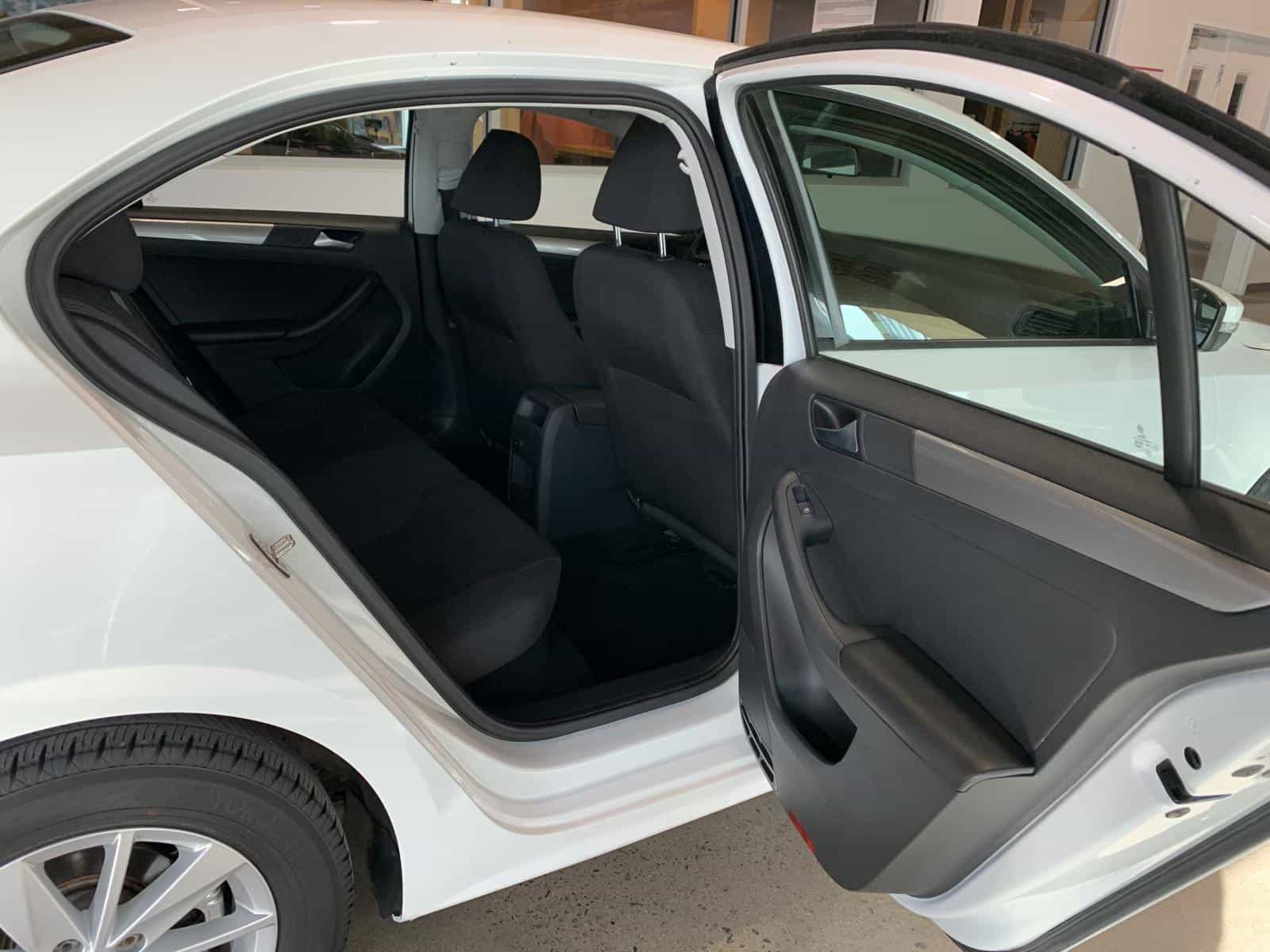 2015 Volkswagen Jetta Base/S Sedan - Image 8