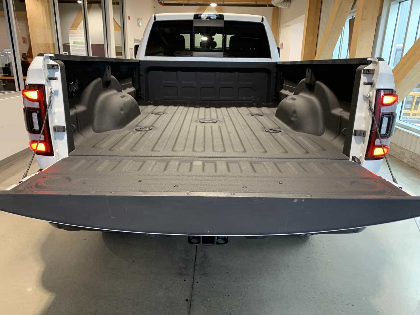 2024 RAM 2500 Big Horn - Image 5