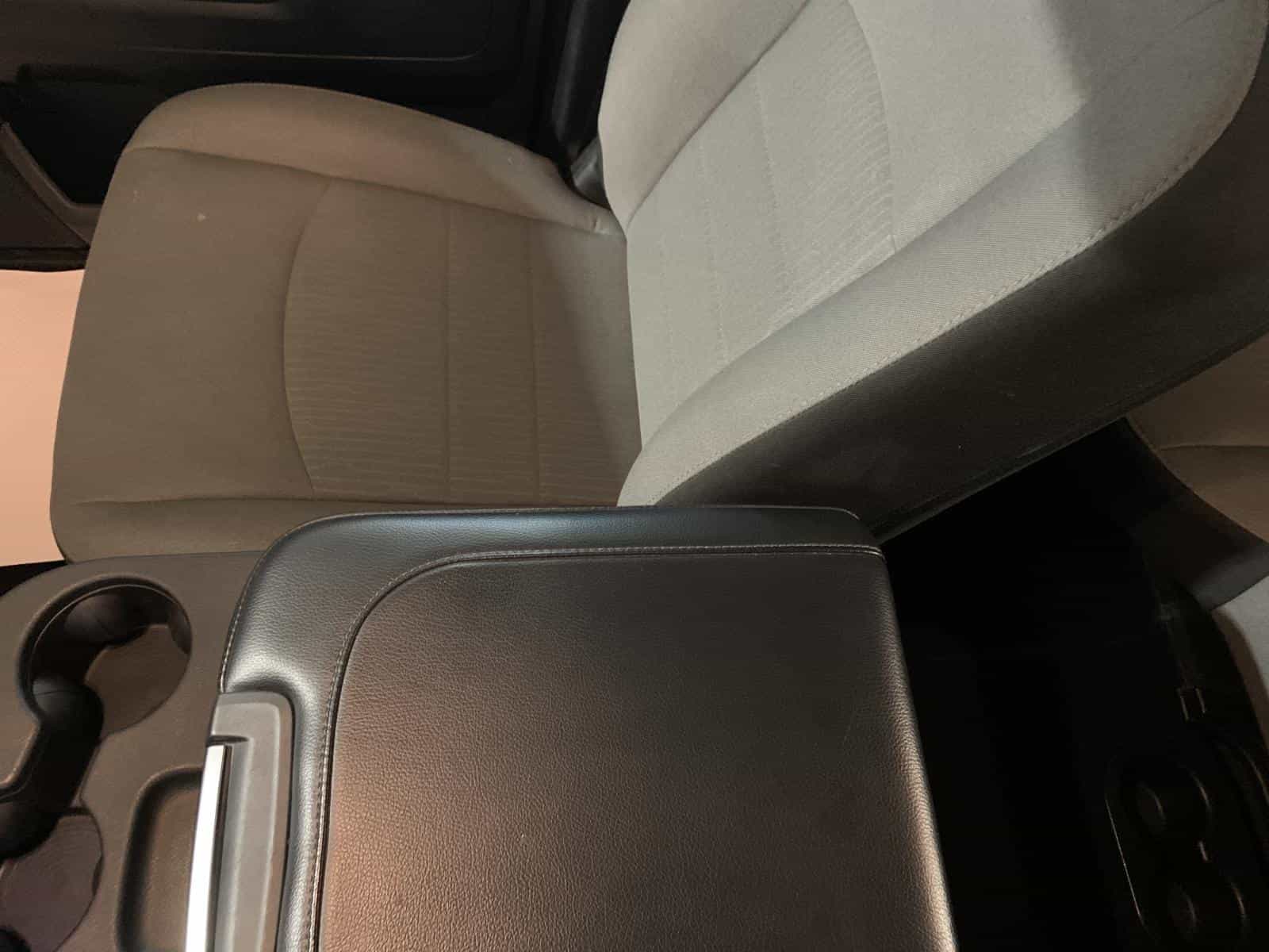 2023 RAM 1500 Classic SLT - Image 24