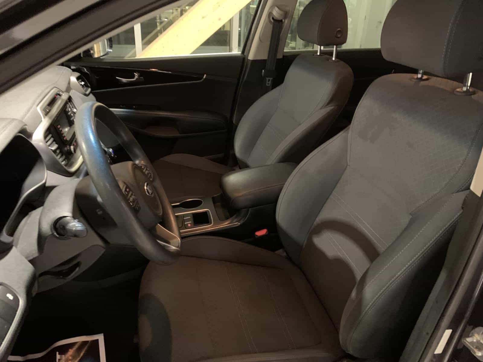 2018 Kia Sorento LX - Image 11