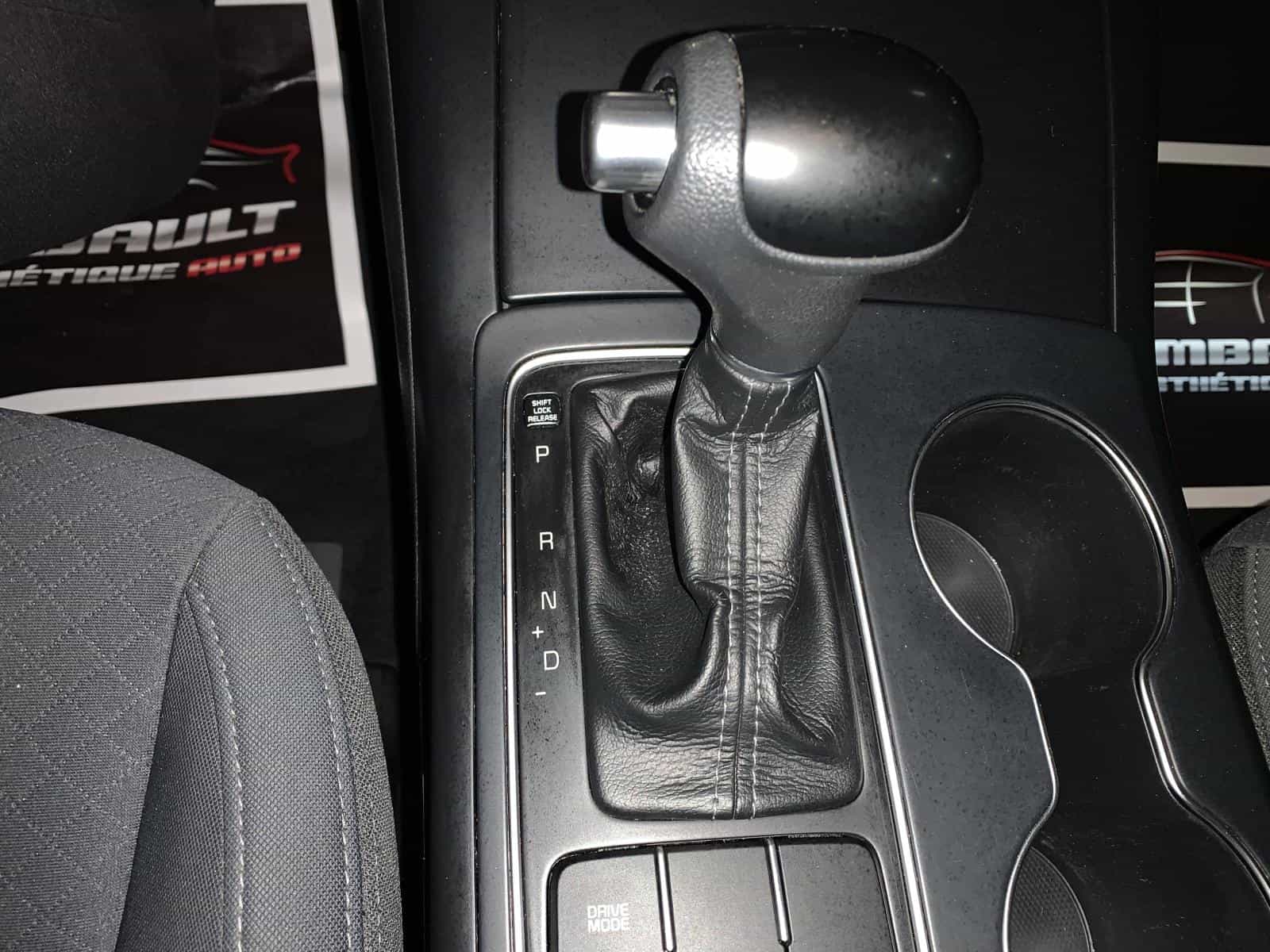 2018 Kia Sorento LX - Image 17