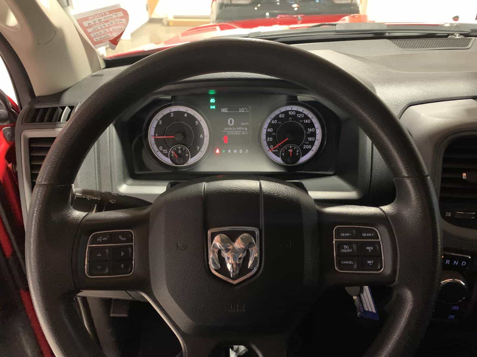 2021 RAM 1500 CLASSIC TRADESMAN Express - Image 13