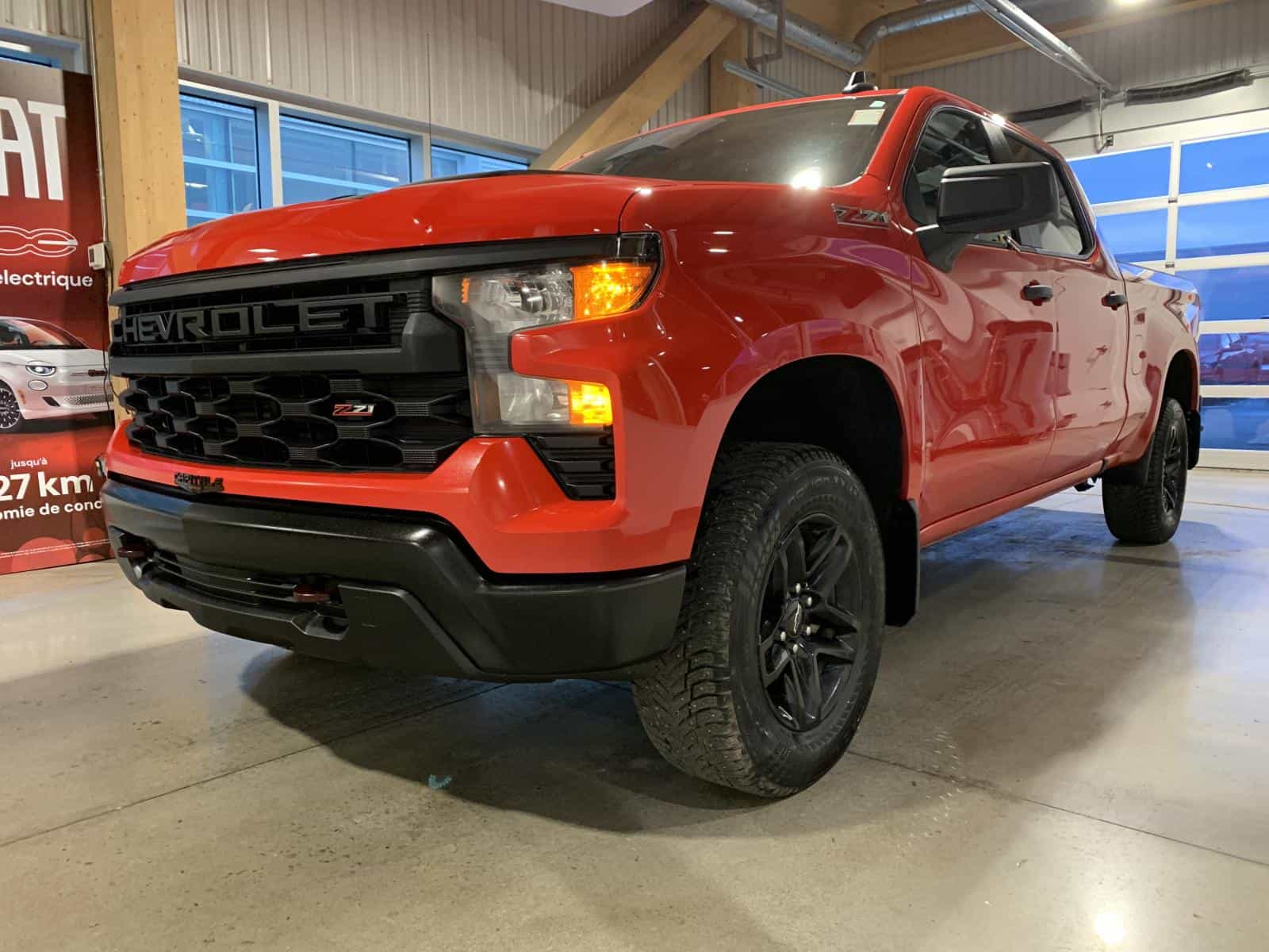 2024 Chevrolet Silverado K1500 Trail Cus Custom Trail Boss - Image 1