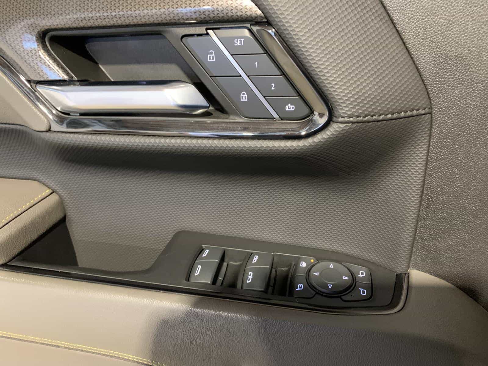 2023 Chevrolet Silverado K1500 Zr2 ZR2 - Image 27