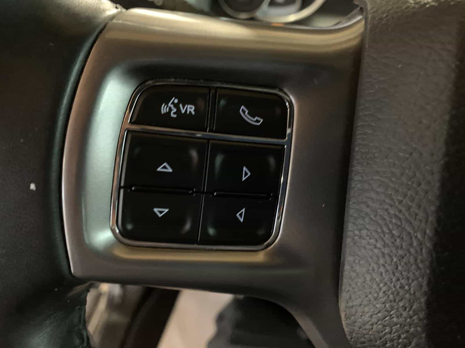 2023 RAM 1500 Warlock - Image 18