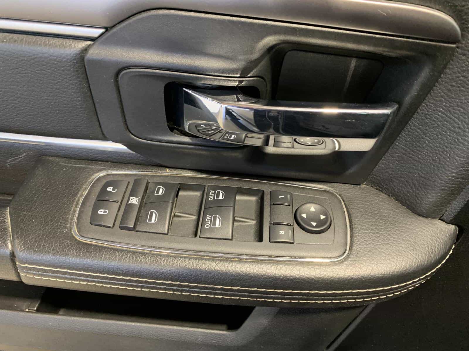 2023 RAM 1500 Warlock - Image 19