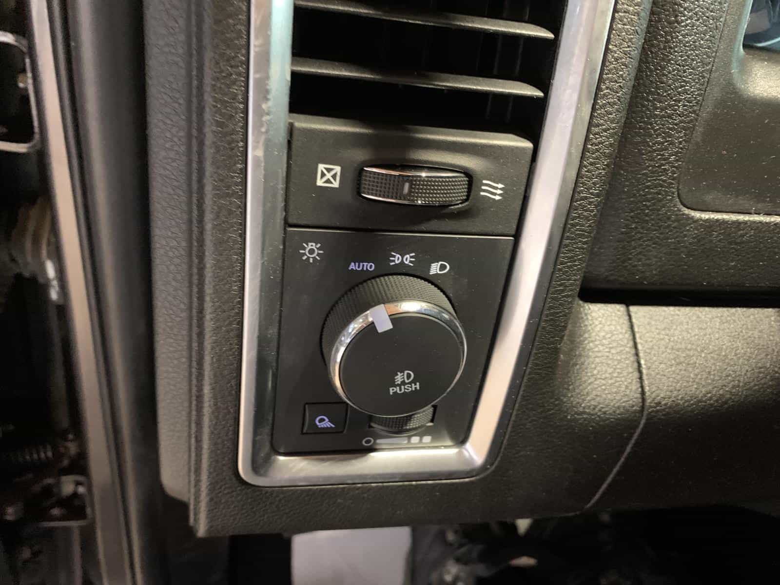 2023 RAM 1500 Class Warlock - Image 30