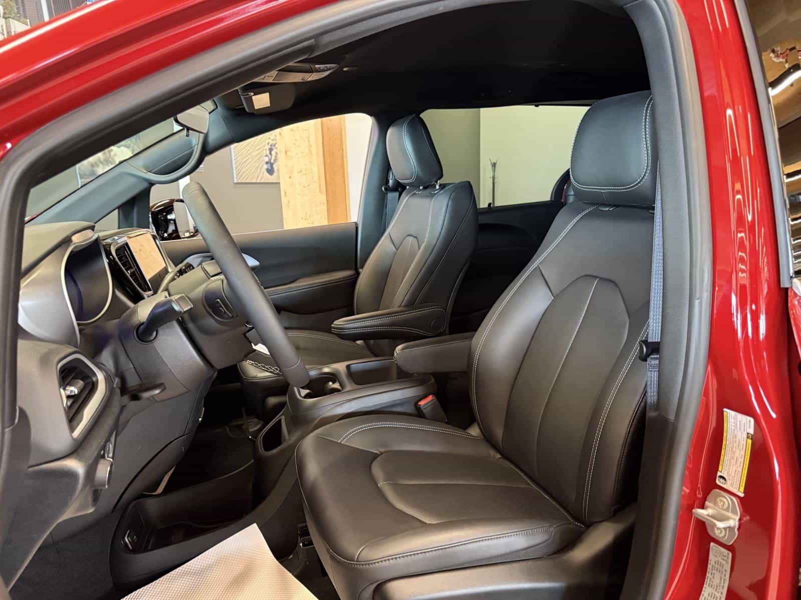 Image 5 Chrysler Grand Caravan SXT 2026