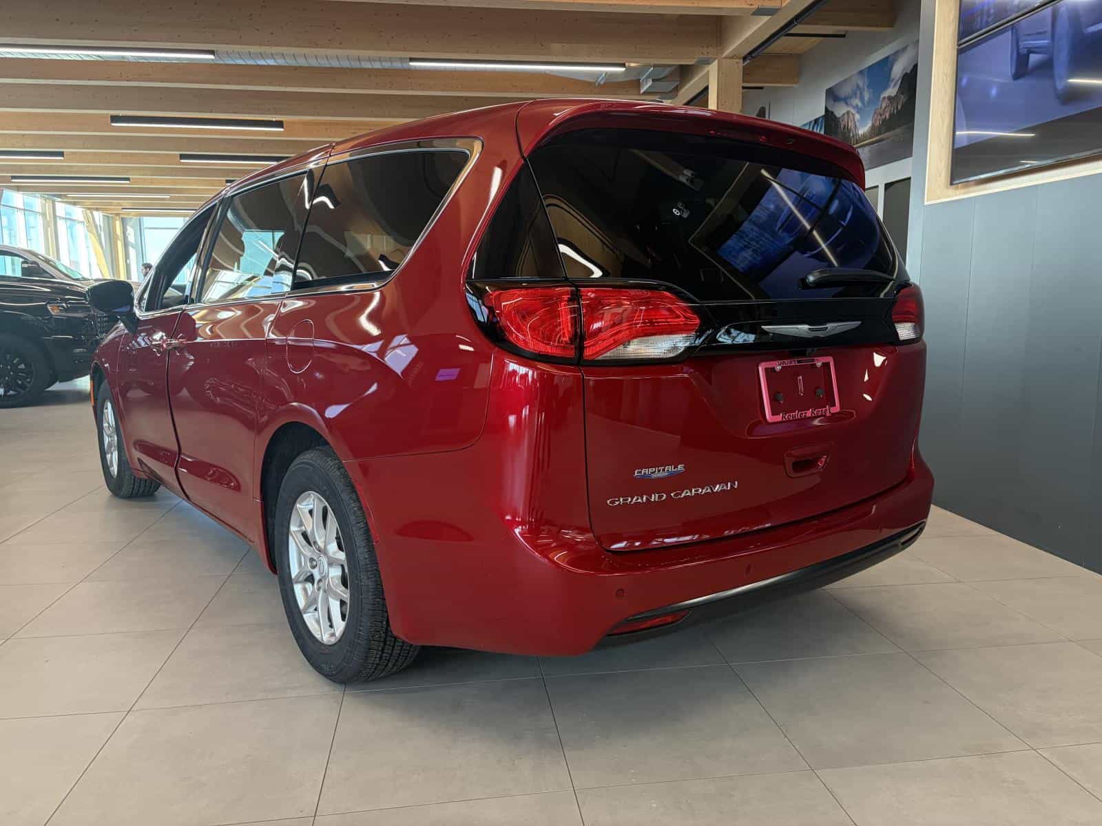 Image 4 Chrysler Grand Caravan SXT 2026