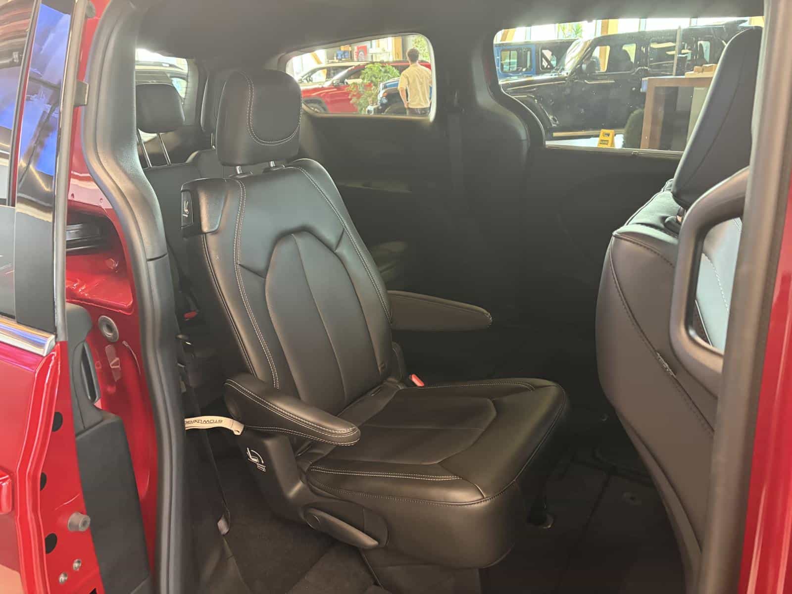 Image 7 Chrysler Grand Caravan SXT 2026