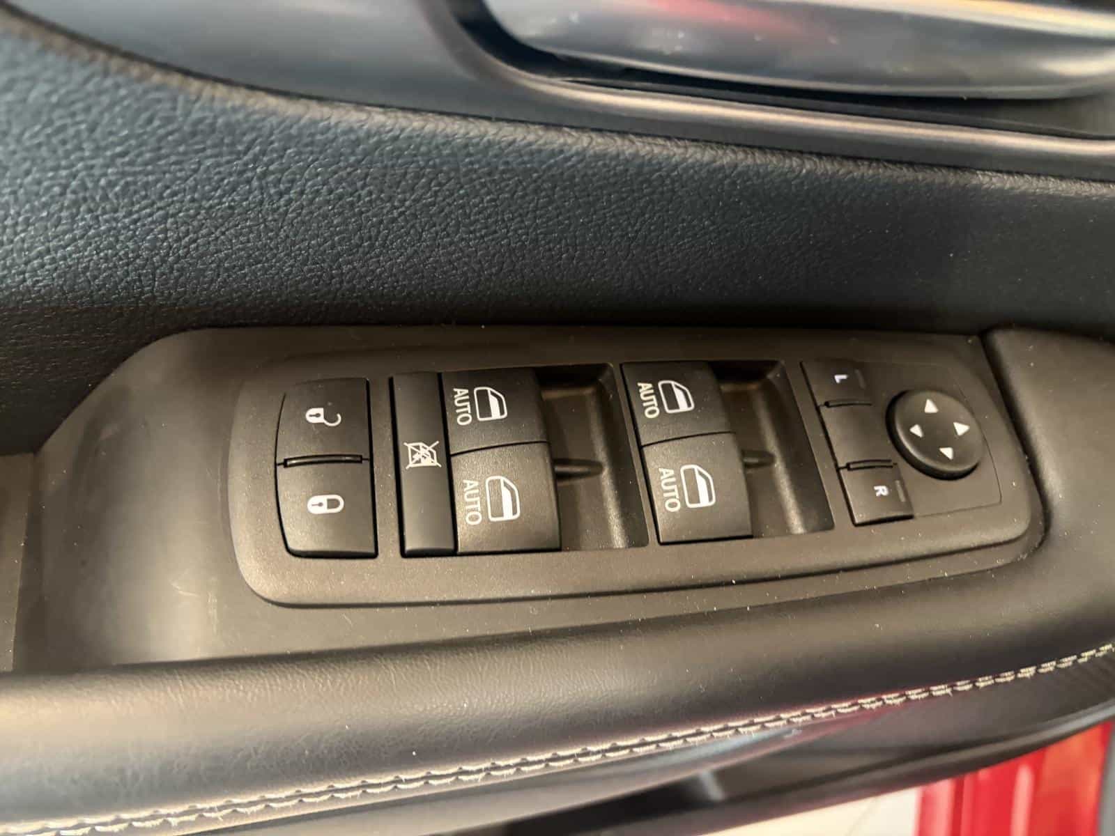 Image 11 Chrysler Grand Caravan SXT 2026