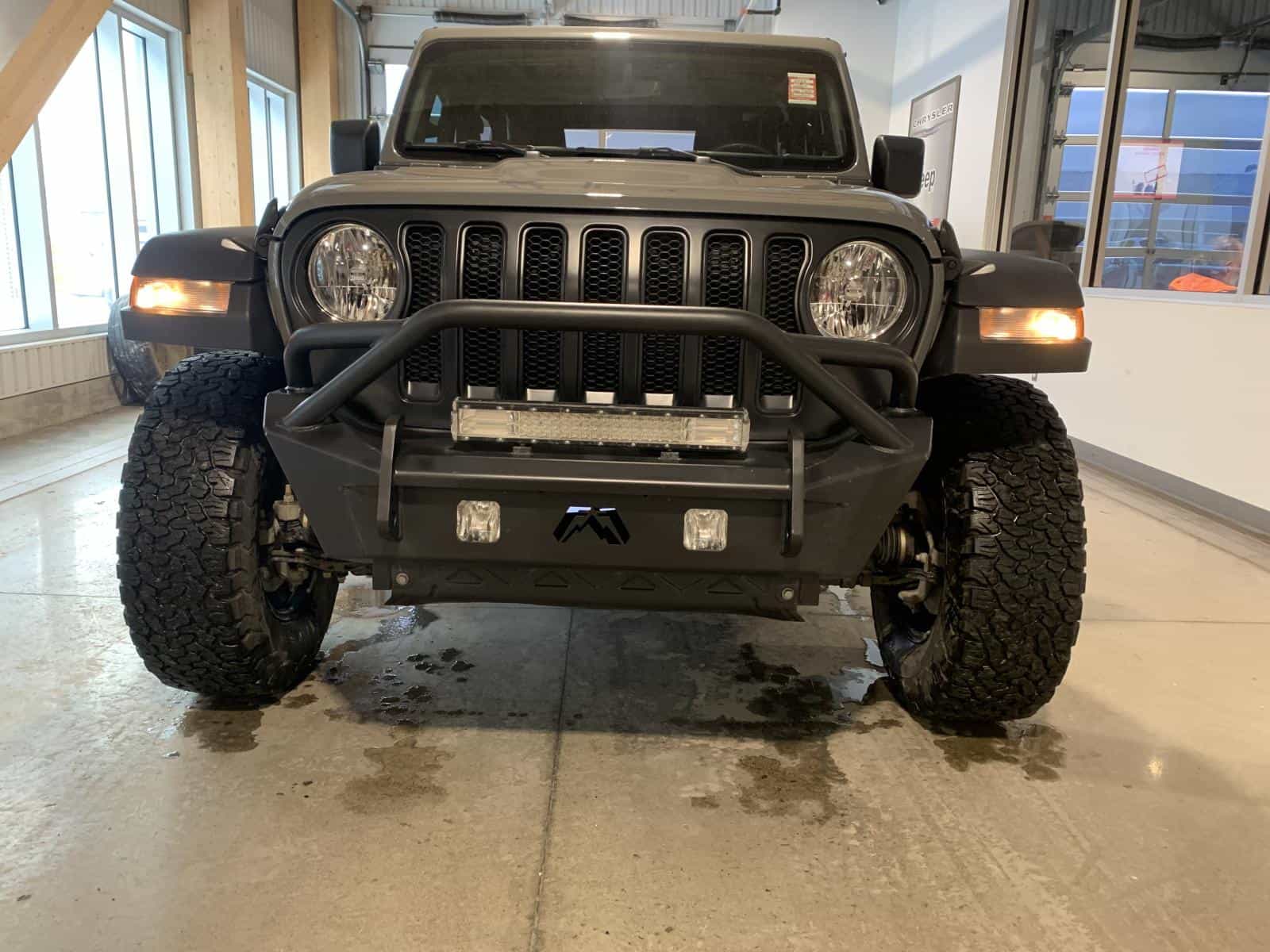 2023 Jeep Wrangler Rubicon - Image 5