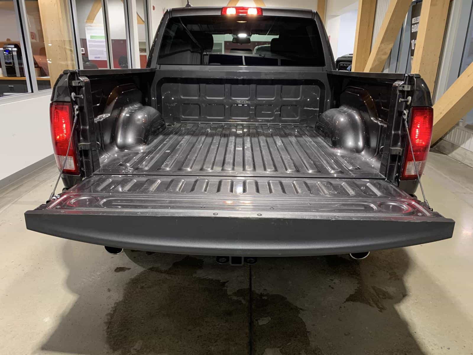 2019 RAM 1500 CLASSIC TRADESMAN Express - Image 10