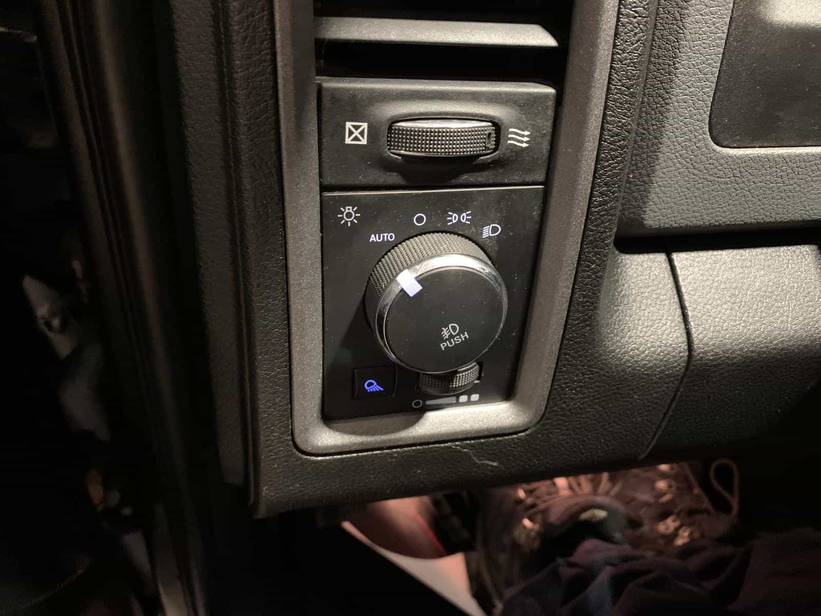 2019 RAM 1500 CLASSIC TRADESMAN Express - Image 17