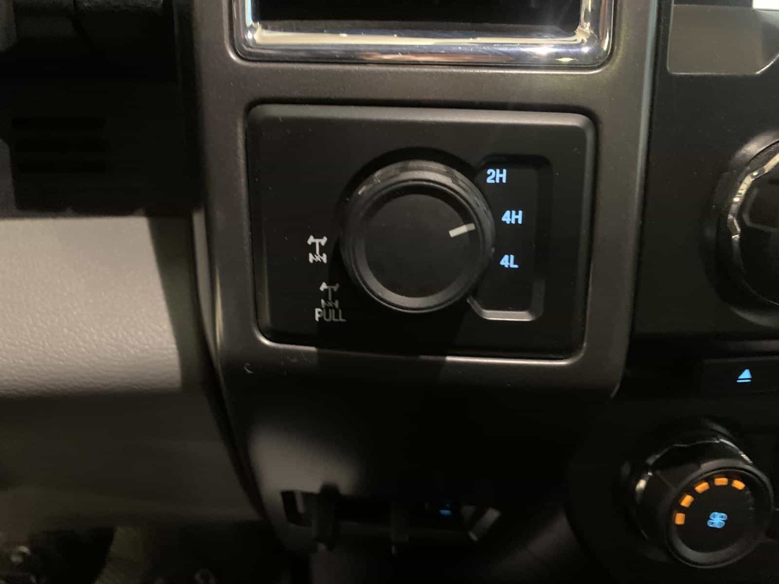 2015 Ford F150 F-150 XLT - Image 17