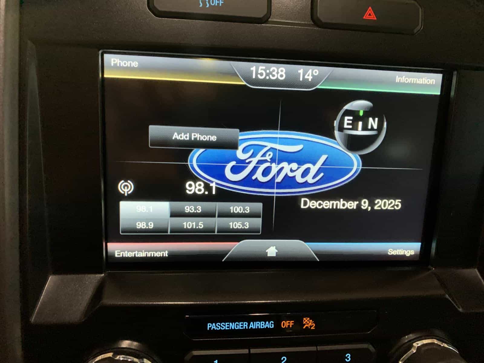 2015 Ford F150 F-150 XLT - Image 29