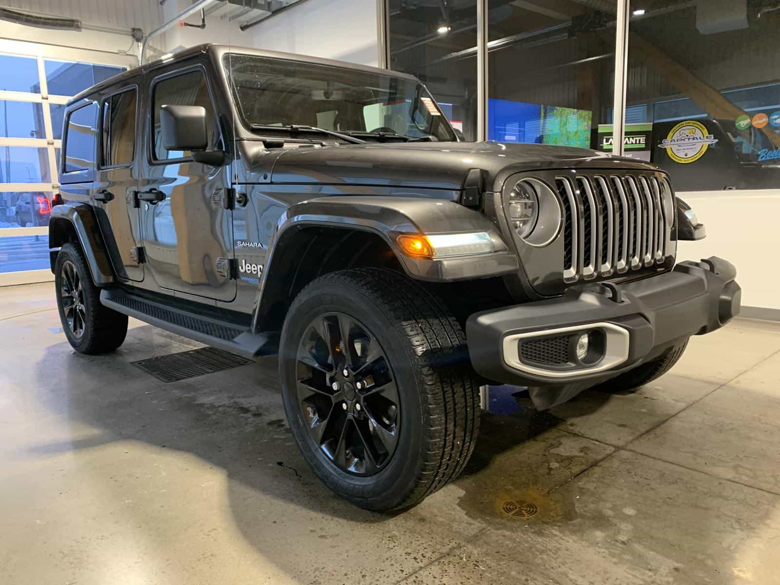 2021 Jeep Wrangler 4xe Unlimited Sahara - Image 5