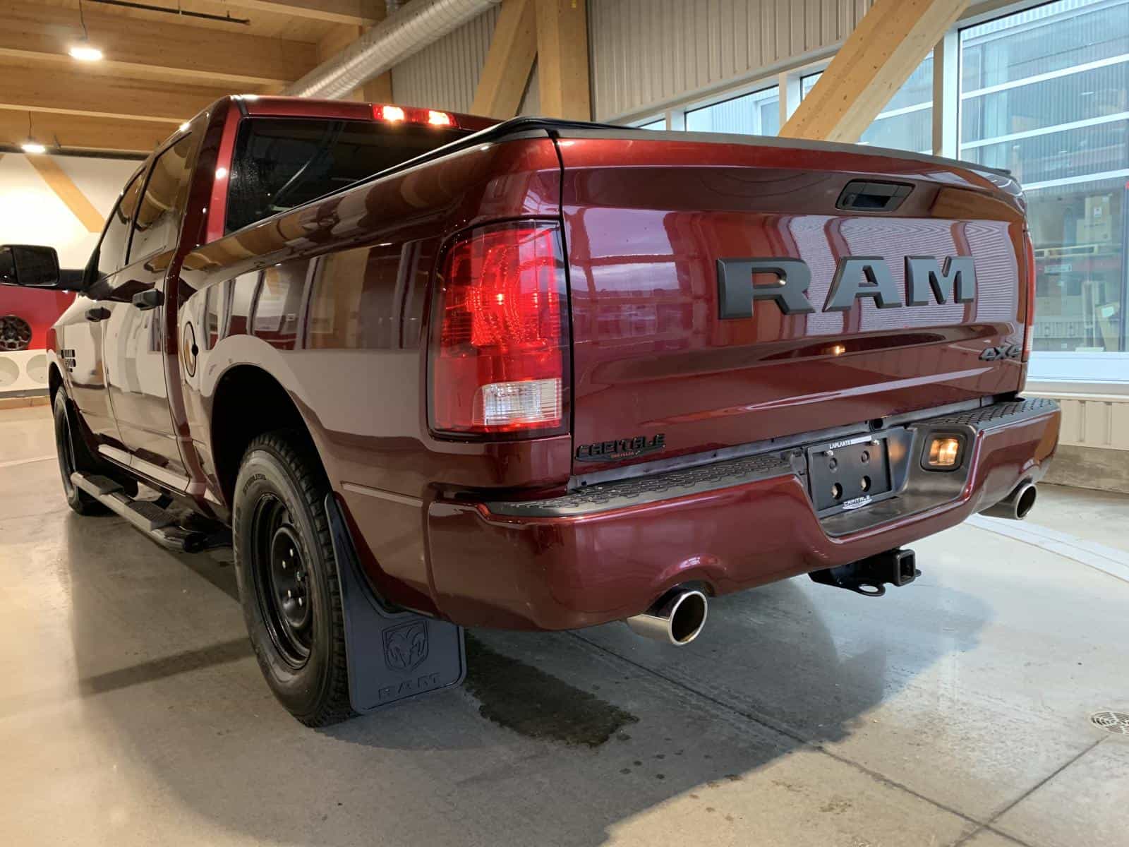 2021 RAM 1500 Classic SXT - Image 2