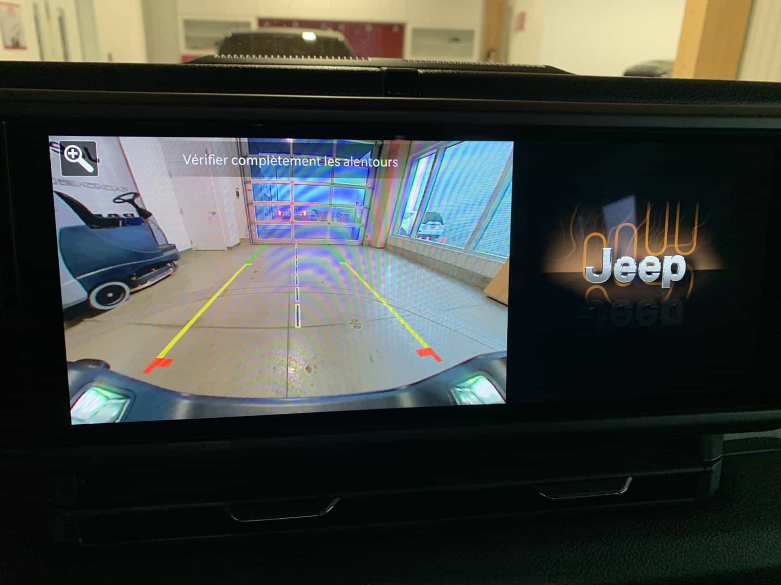 2024 Jeep Gladiator Sport Willys - Image 15