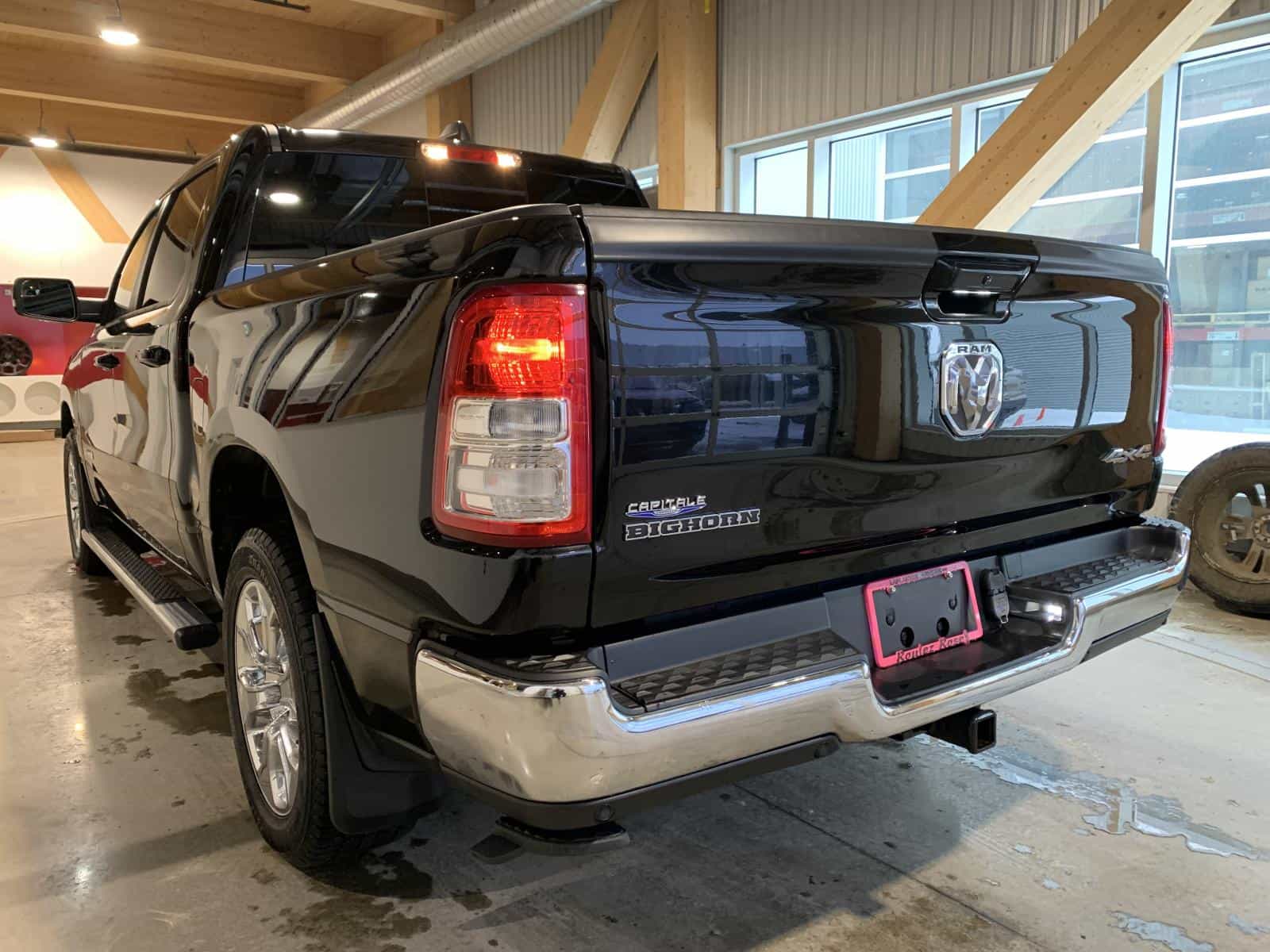 2022 RAM 1500 Big Horn/Lone Star Big Horn - Image 2