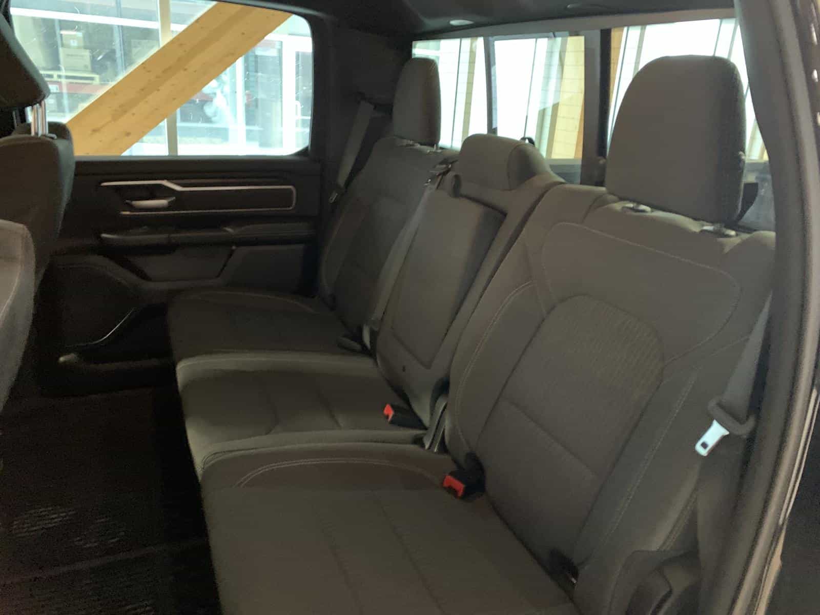 2022 RAM 1500 Big Horn/Lone Star Big Horn - Image 13