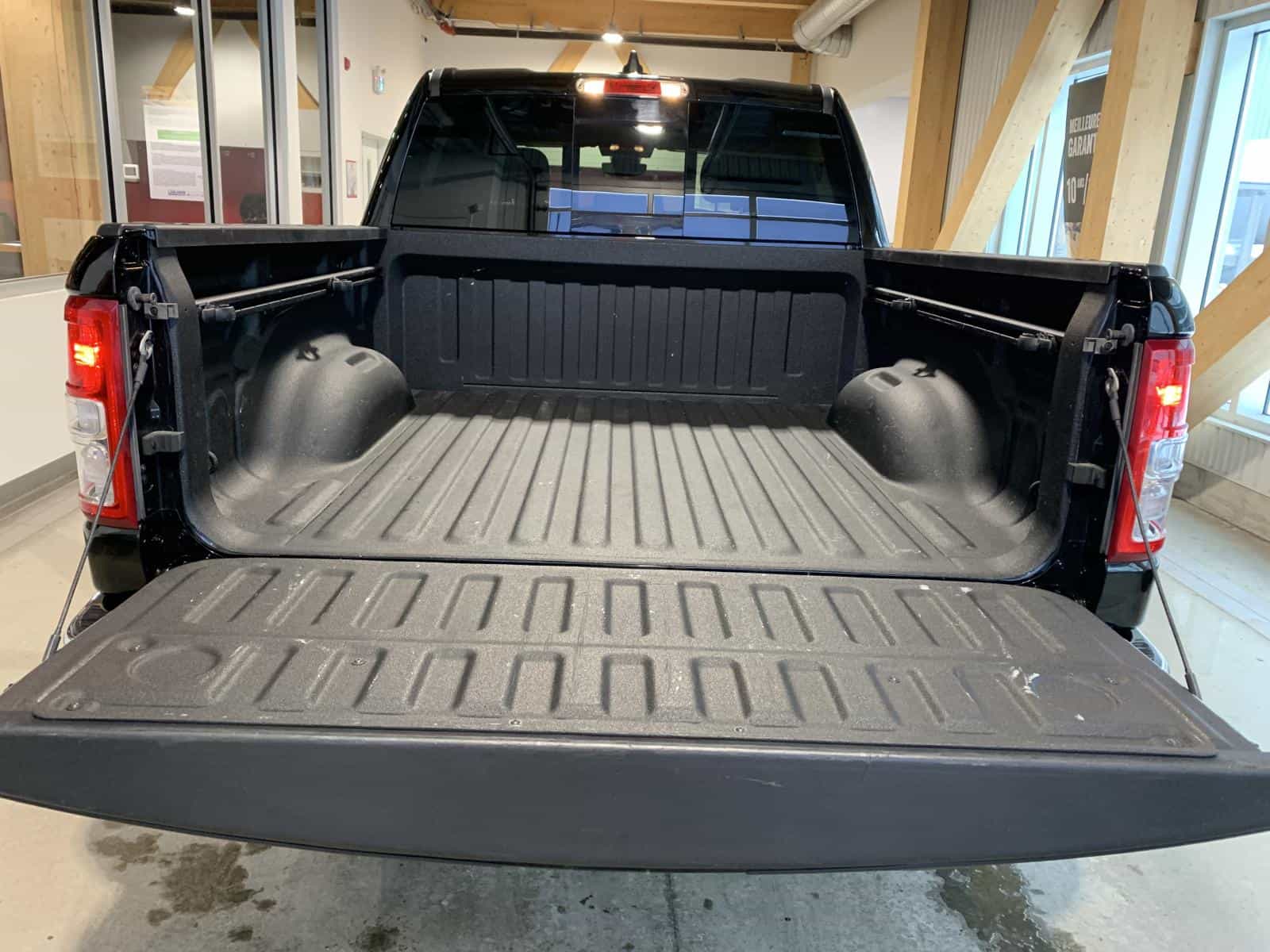 2022 RAM 1500 Big Horn - Image 11