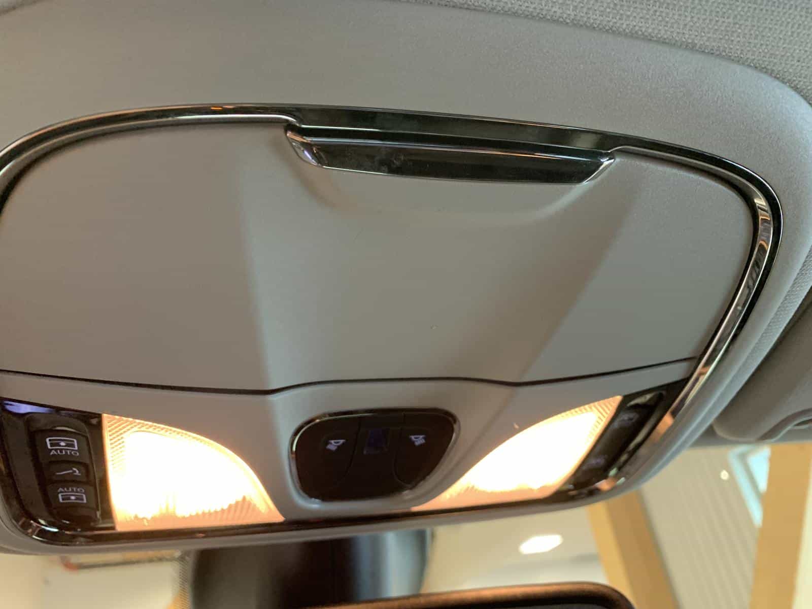 2021 Jeep CHEROKEE TRAILHAWK Trailhawk - Image 29