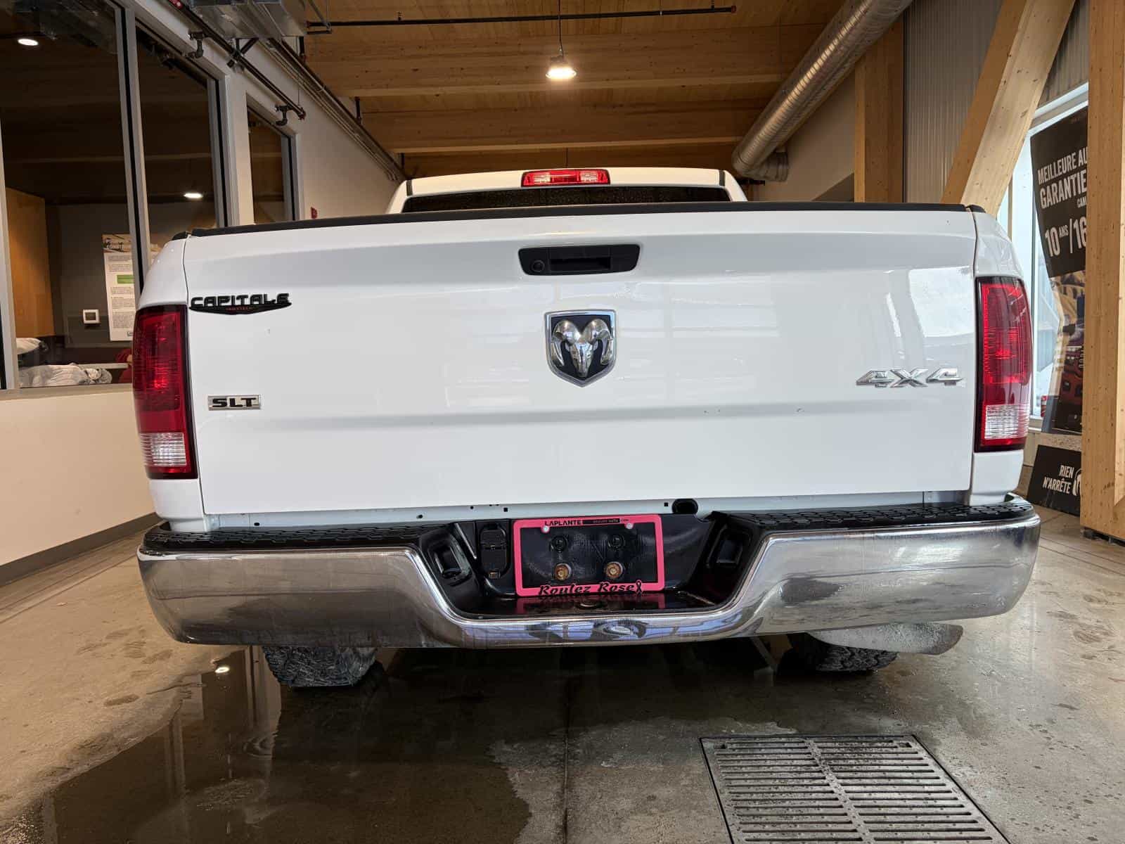 2022 RAM 1500 CLASSIC SLT SLT - Image 5