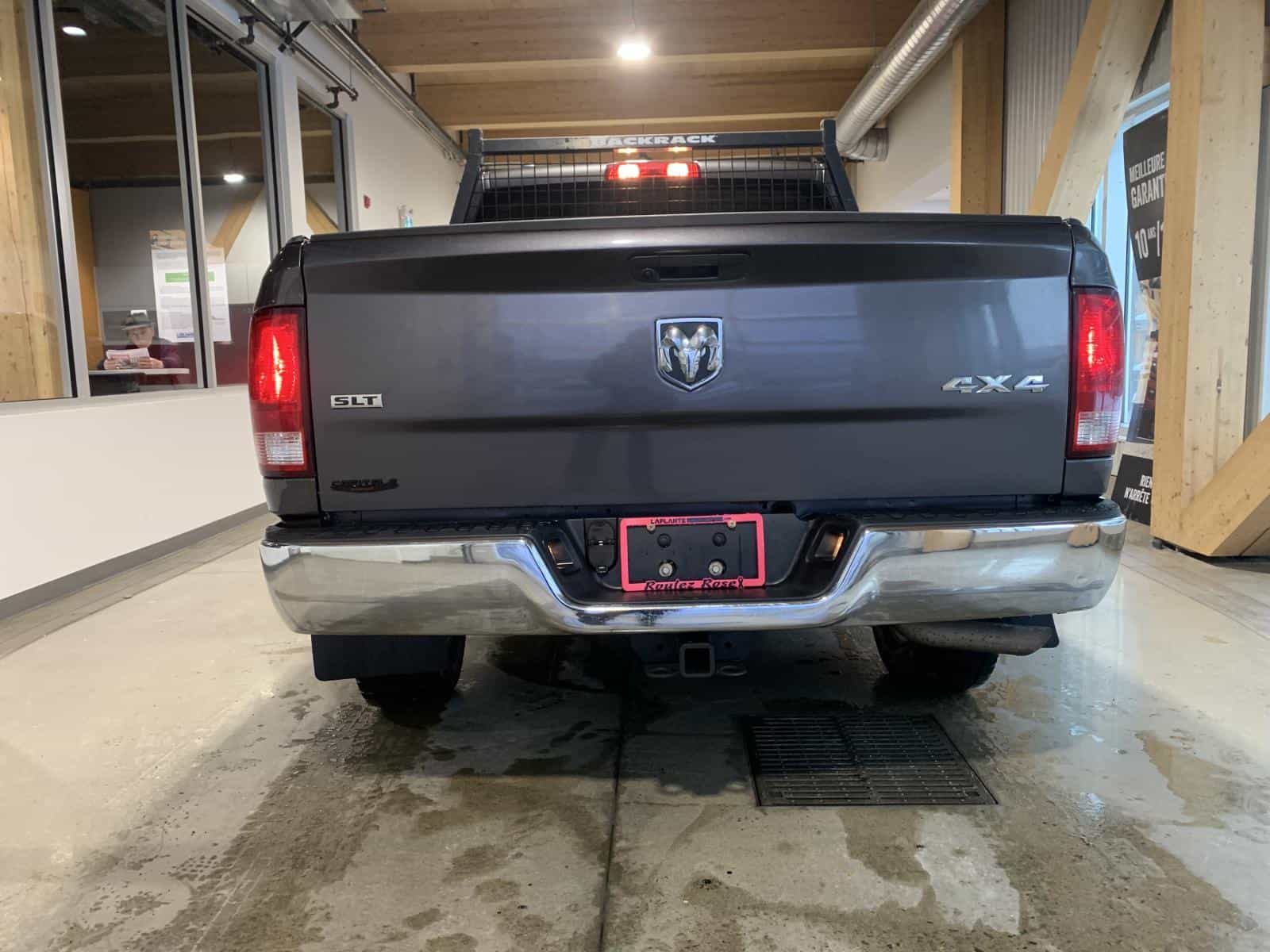 2023 RAM 1500 Classic SLT - Image 5