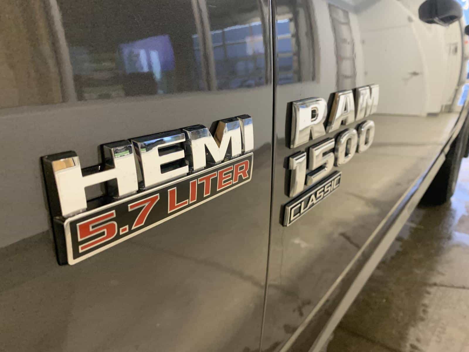 2023 RAM 1500 CLASSIC SLT SLT - Image 7