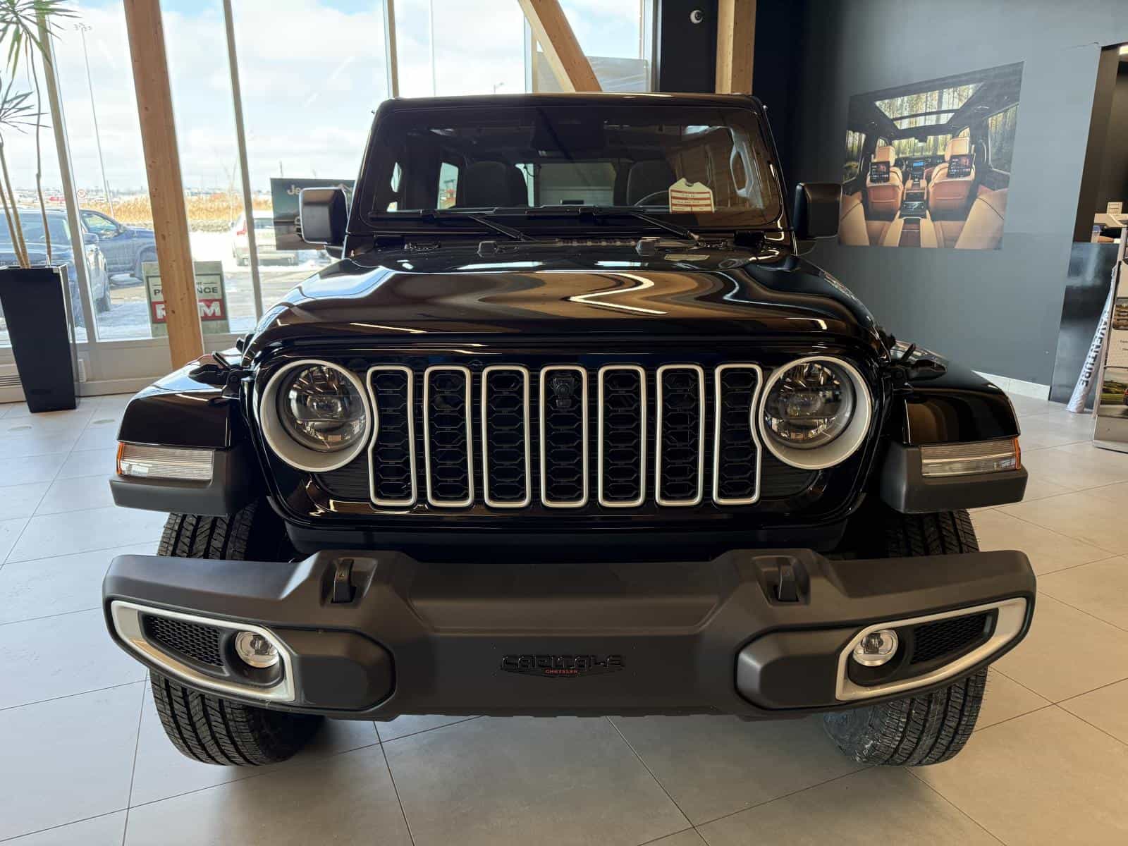 Image 2 Jeep Wrangler 4 Door Sahara 2026
