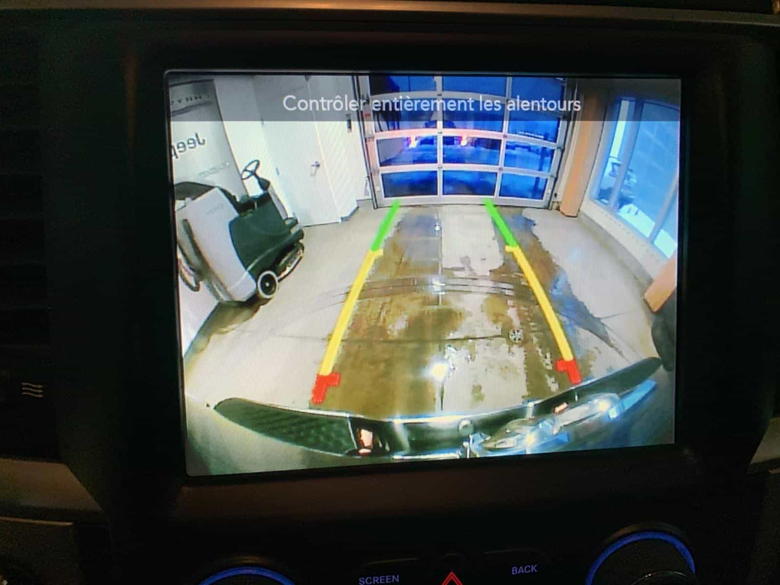 2017 RAM 1500 SLT - Image 17