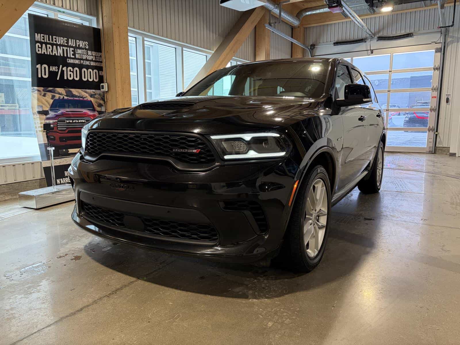 2025 Dodge Durango R/T - Image 1