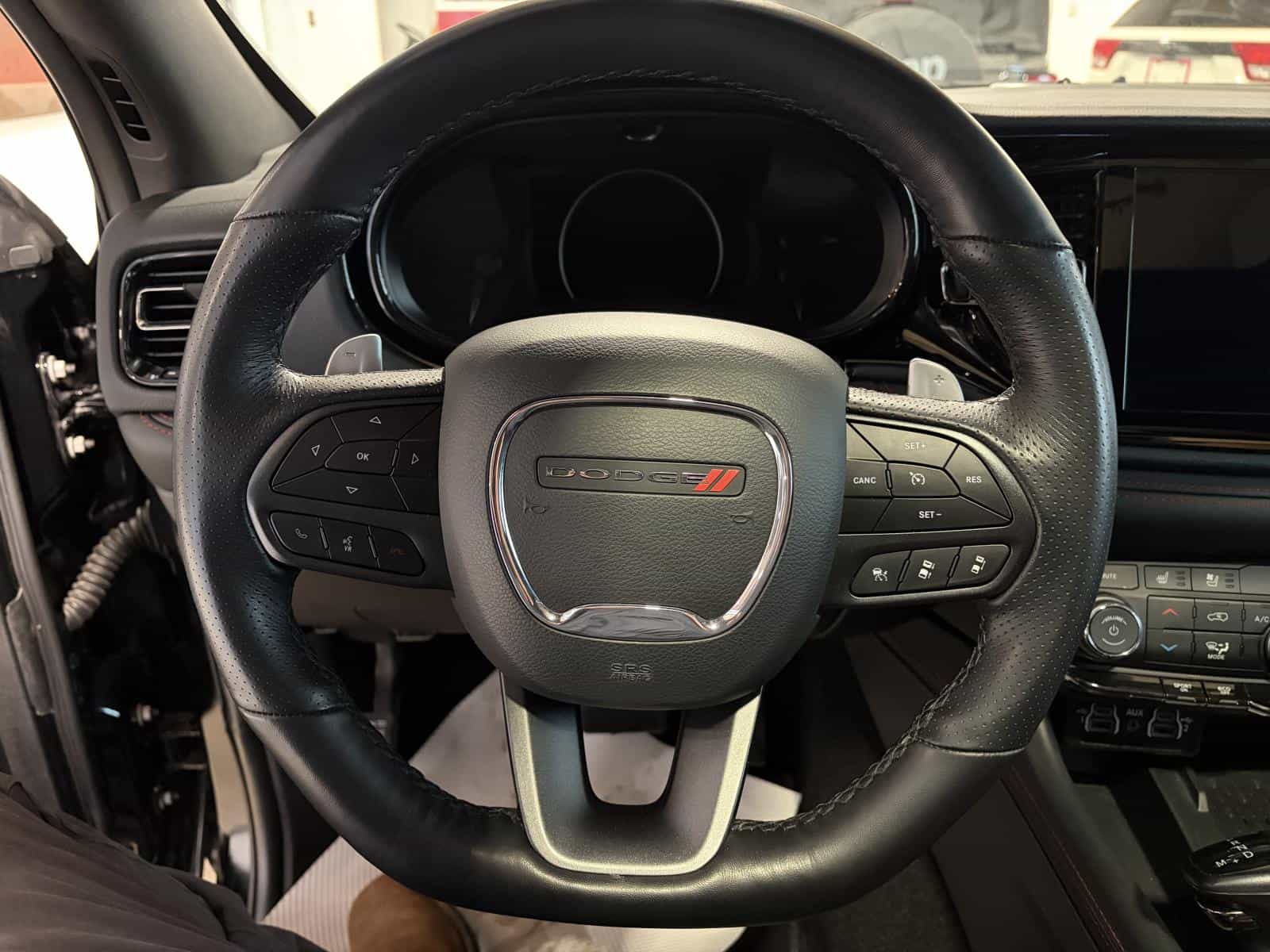 2025 Dodge Durango R/T - Image 22