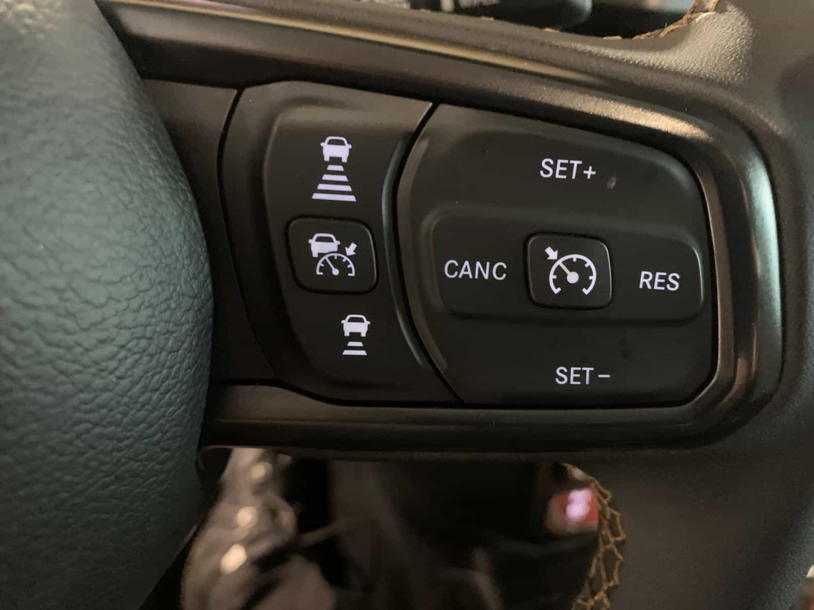 2024 Jeep Wrangler Willys - Image 19